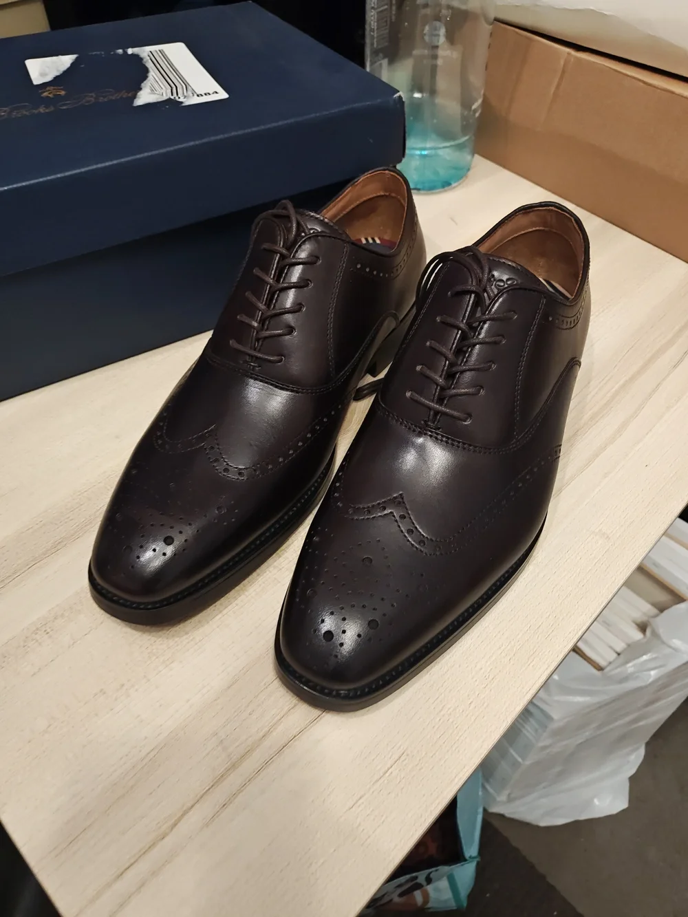 Brooks Brothers Dark Brown Leather Wingtip Oxfords 8